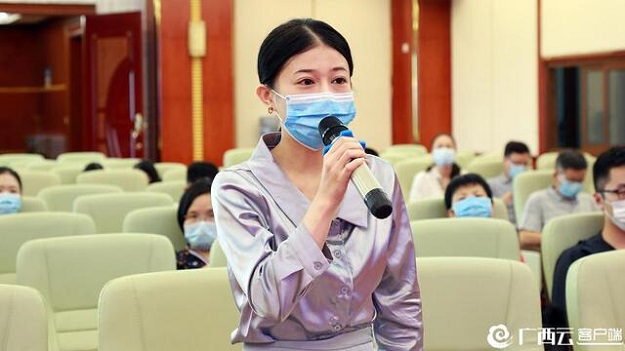 国际在线记者.jpg